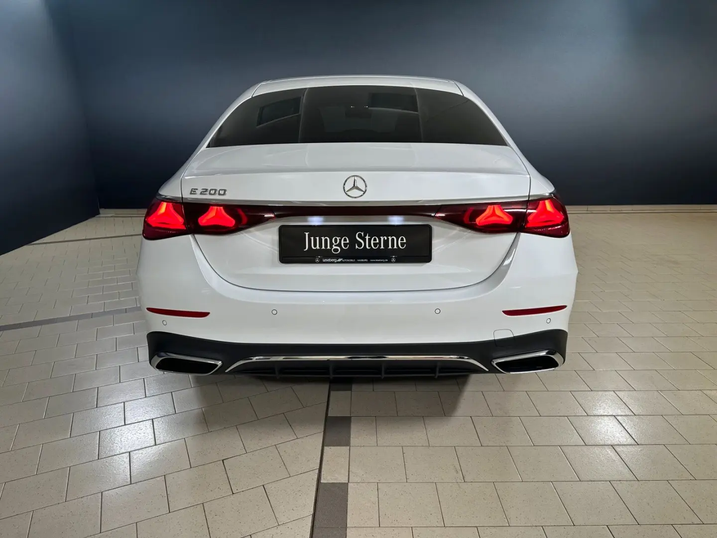 E 200 AMG DIG.LIGHT/ Distronic/ 360°/ Memory/SHZ
