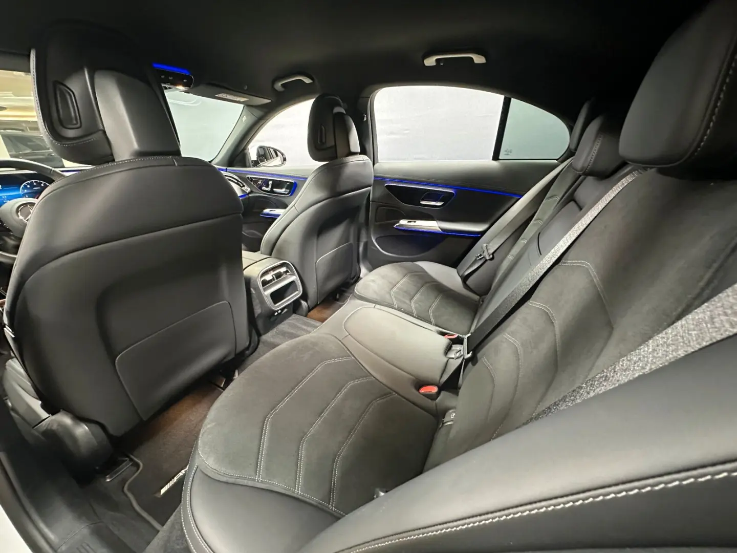 E 200 AMG DIG.LIGHT/ Distronic/ 360°/ Memory/SHZ