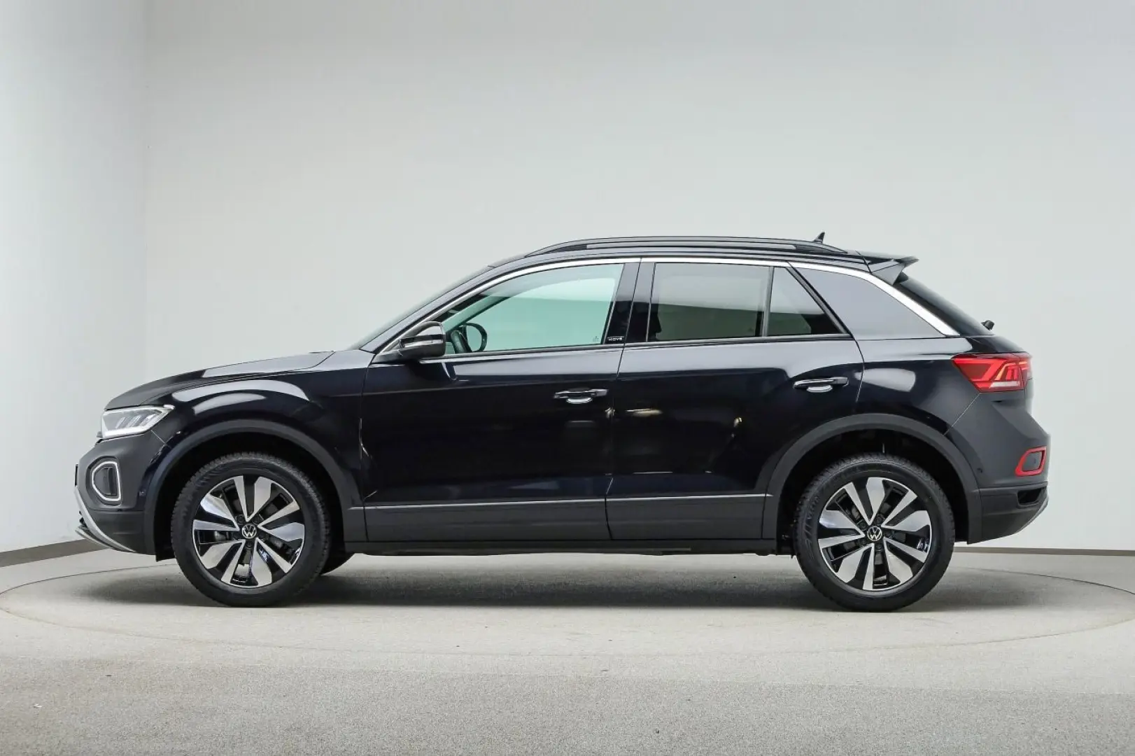 Volkswagen T-ROC 1.5 TSI DSG LED