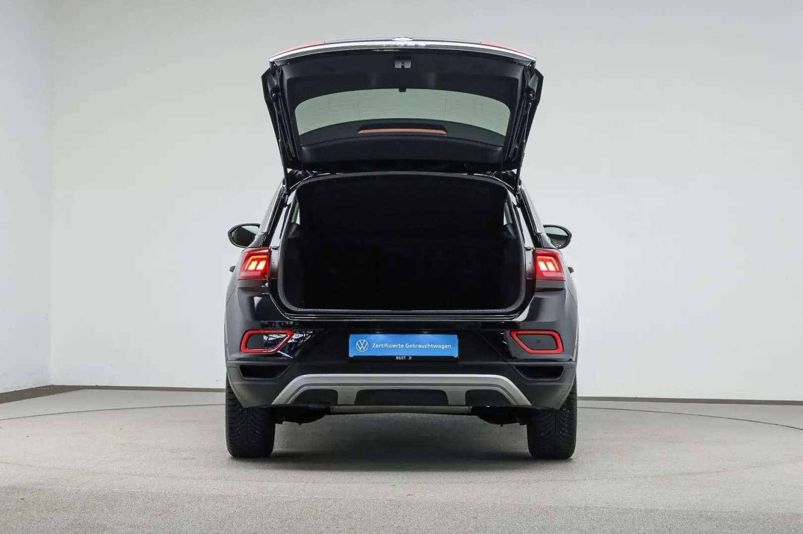 Volkswagen T-ROC 1.5 TSI DSG LED