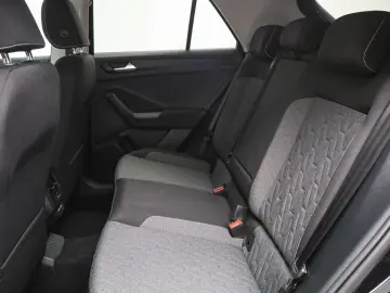 Volkswagen T-ROC 1.5 TSI DSG LED