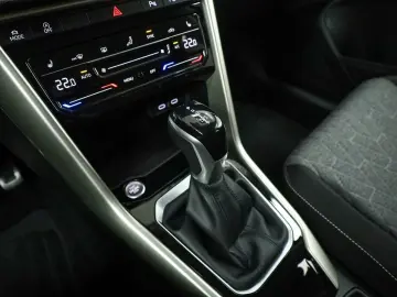 Volkswagen T-ROC 1.5 TSI DSG LED