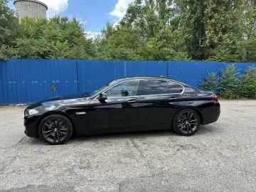 BMW 525