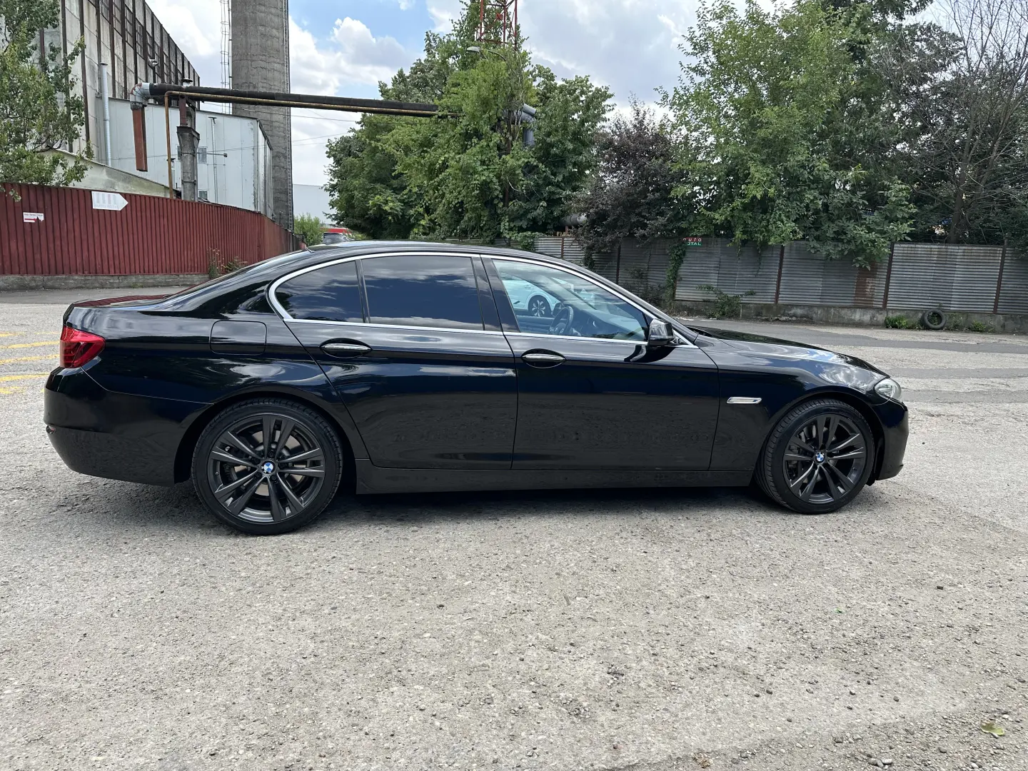 BMW 525