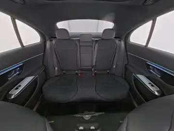 E 200 AMG-Advanced/LED/Pano/Cam/Totw/CarPlay/19'