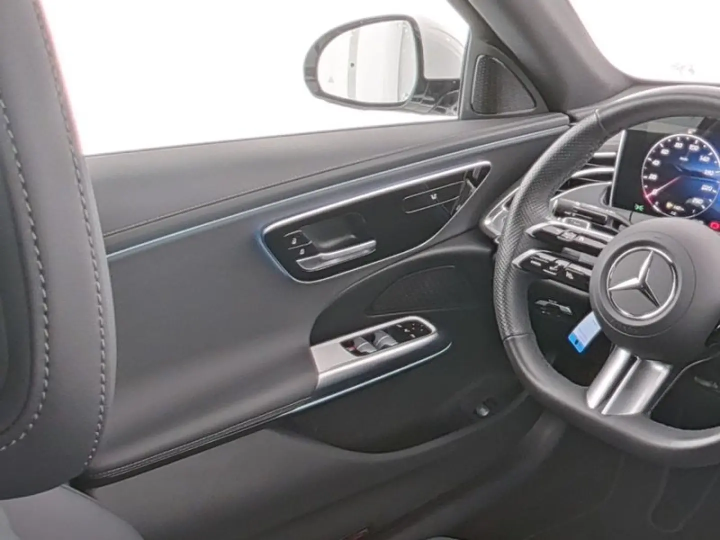 E 200 AMG-Advanced/LED/Pano/Cam/Totw/CarPlay/19'