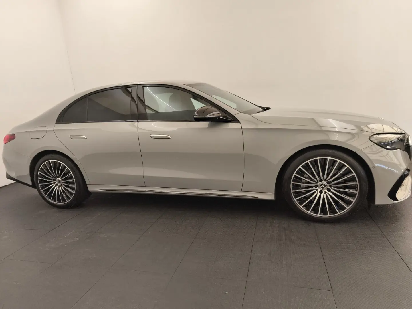 E 200 Limo AMG Advanced 20 Zoll Night KeyGo