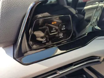 Volkswagen GOLF 1.5 TSI mild hybrid/ benzina 150 CP DSG