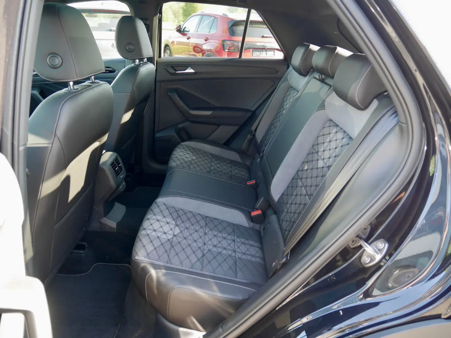 Volkswagen T-Roc 1.5 TSI DSG 
