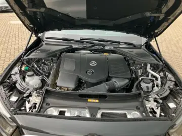 E 300 e AMG/Distr./Mem.P/AHK/360°/Agility.Ctrl