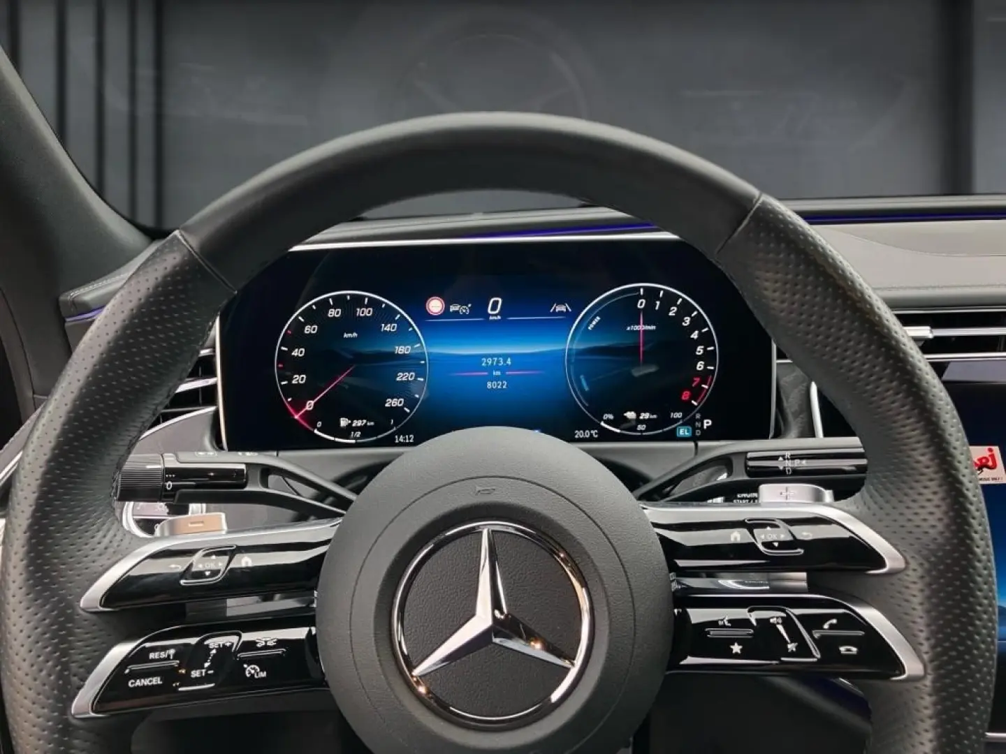 E 300 e AMG/Distr./Mem.P/AHK/360°/Agility.Ctrl