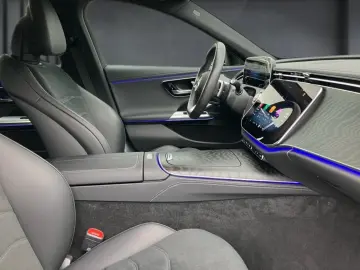 E 300 e AMG/Distr./Mem.P/AHK/360°/Agility.Ctrl