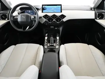 DS Automobiles DS3 1.2 PT EAT8 Esprit de Voyage