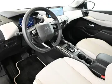 DS Automobiles DS3 1.2 PT EAT8 Esprit de Voyage