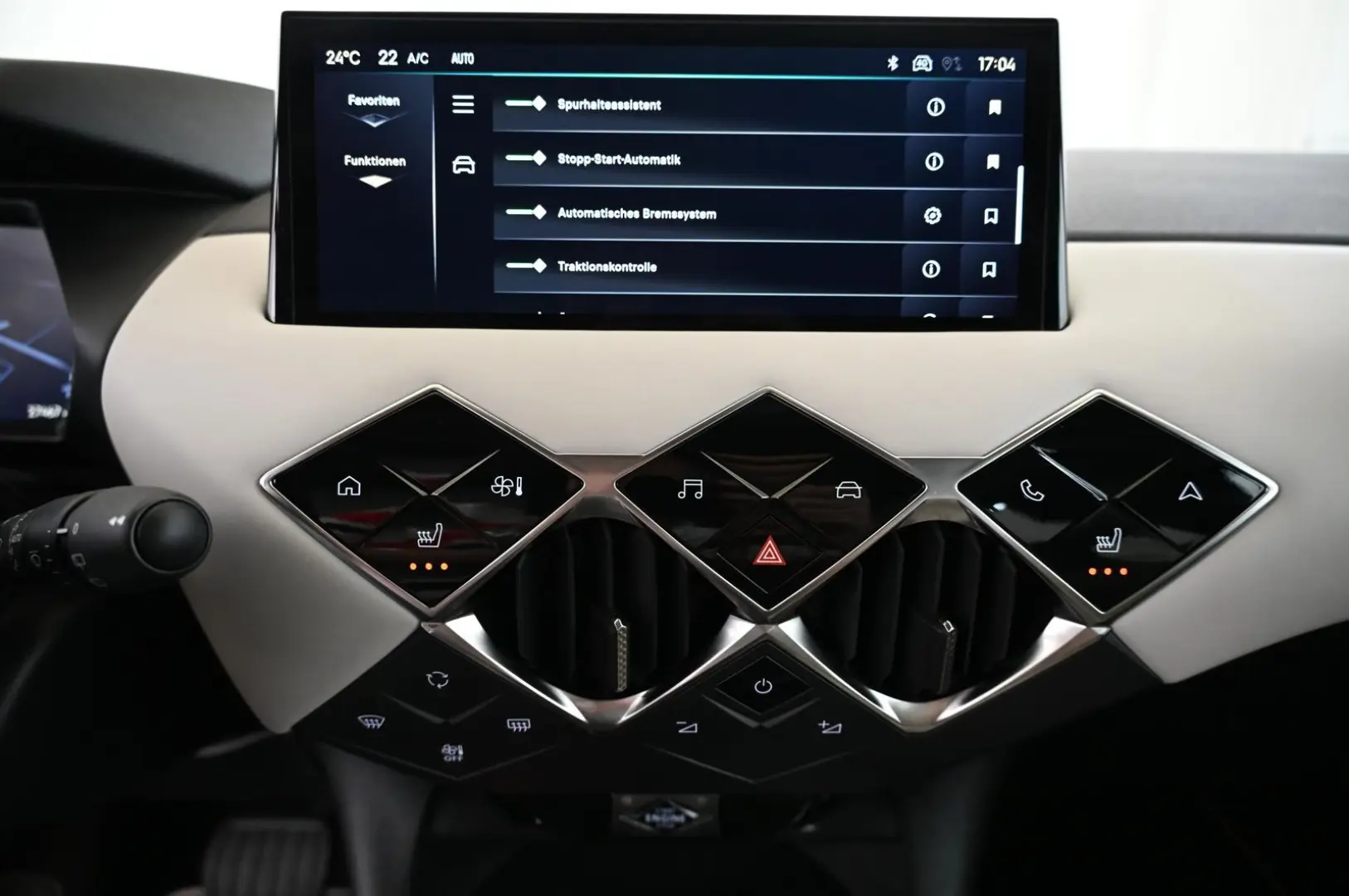 DS Automobiles DS3 1.2 PT EAT8 Esprit de Voyage