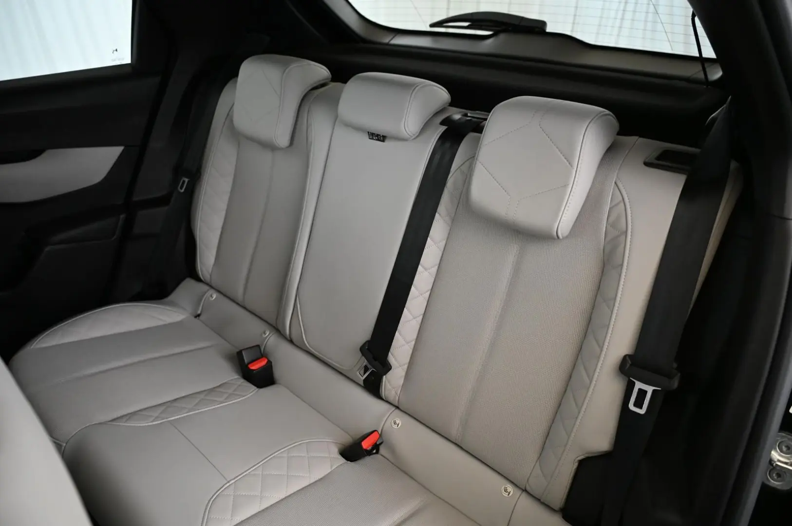 DS Automobiles DS3 1.2 PT EAT8 Esprit de Voyage