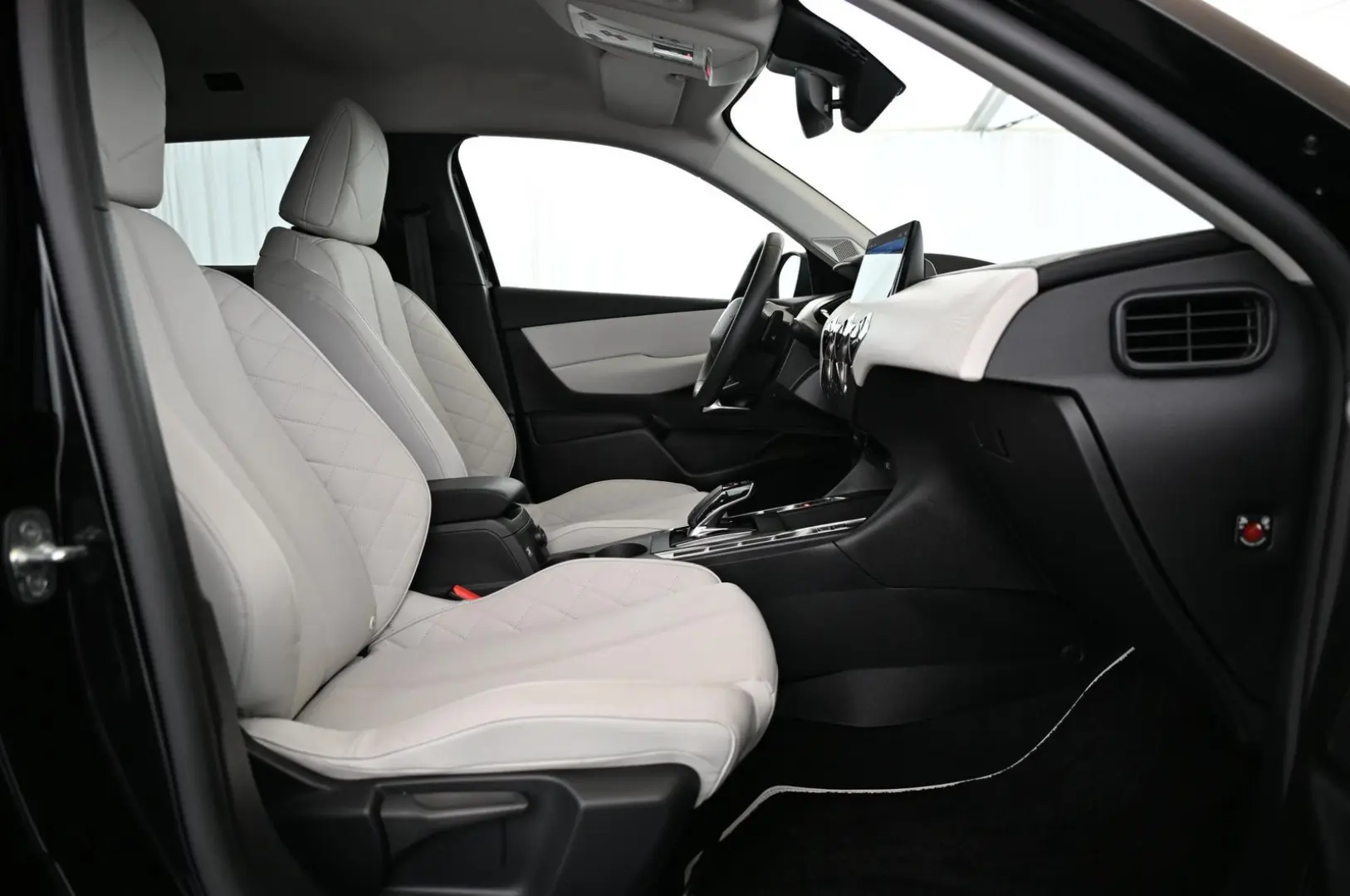 DS Automobiles DS3 1.2 PT EAT8 Esprit de Voyage