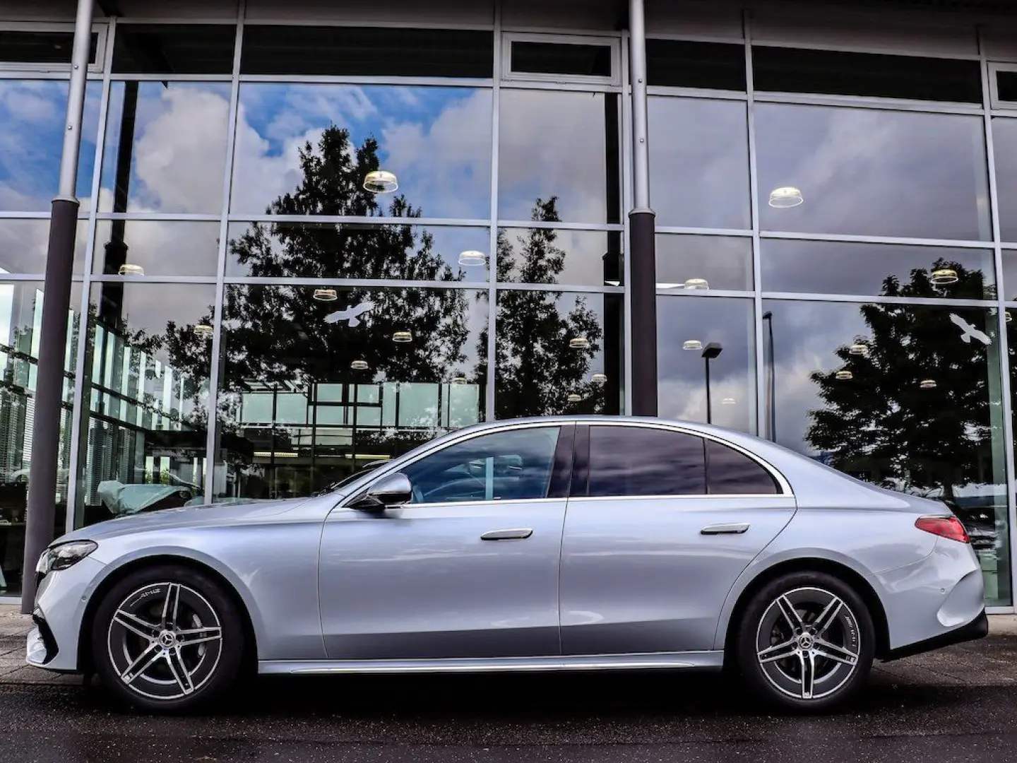 E 200 AMG Advanced/AHK/Distronic/Kamera