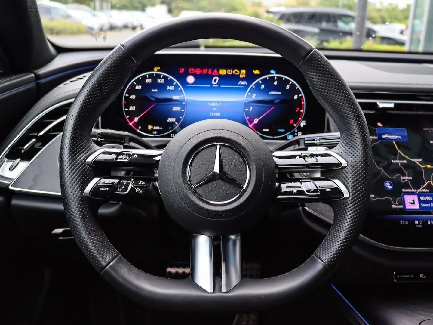 E 200 AMG Advanced/AHK/Distronic/Kamera