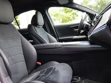 E 200 AMG Advanced/AHK/Distronic/Kamera