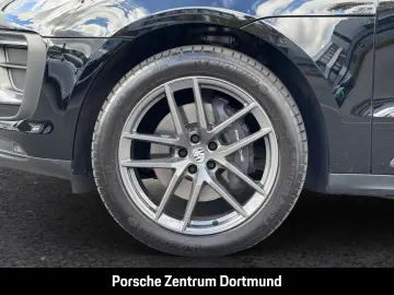 Macan T Sport Chrono Panorama Rückfahrkamera LED