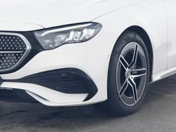 E 220 d AMG-Sport/360/Pano/Distr/Night/Ambi/19'
