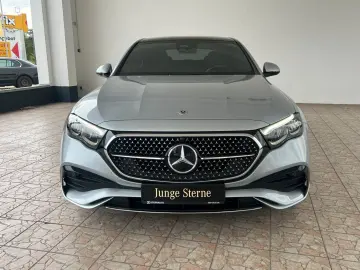 E 220 d 4M AMG Line Navi Pano-Dach Distronic LED