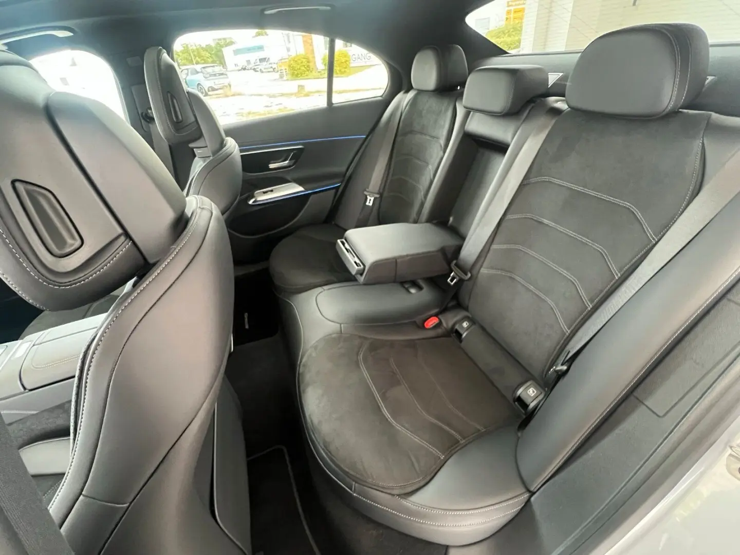 E 220 d 4M AMG Line/Navi/Pano-Dach/Distronic/LED