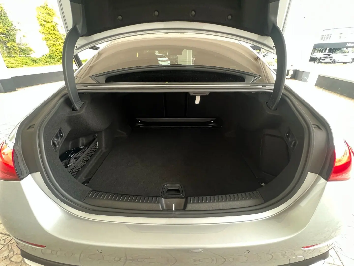 E 220 d 4M AMG Line/Navi/Pano-Dach/Distronic/LED