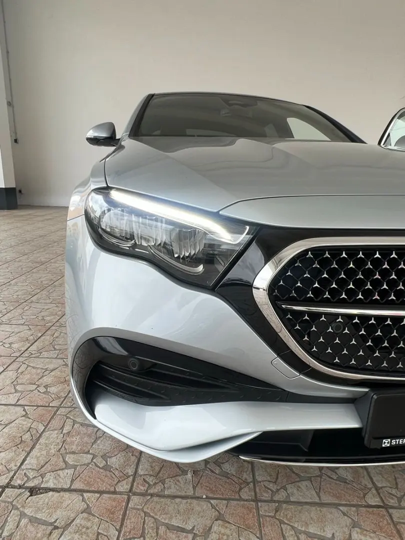 E 220 d 4M AMG Line/Navi/Pano-Dach/Distronic/LED