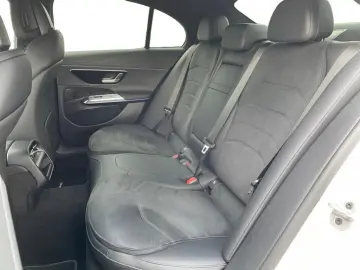 E 220 d AMG +MBUX+DISTR+Navi+SpurW+W-Paket+PDC