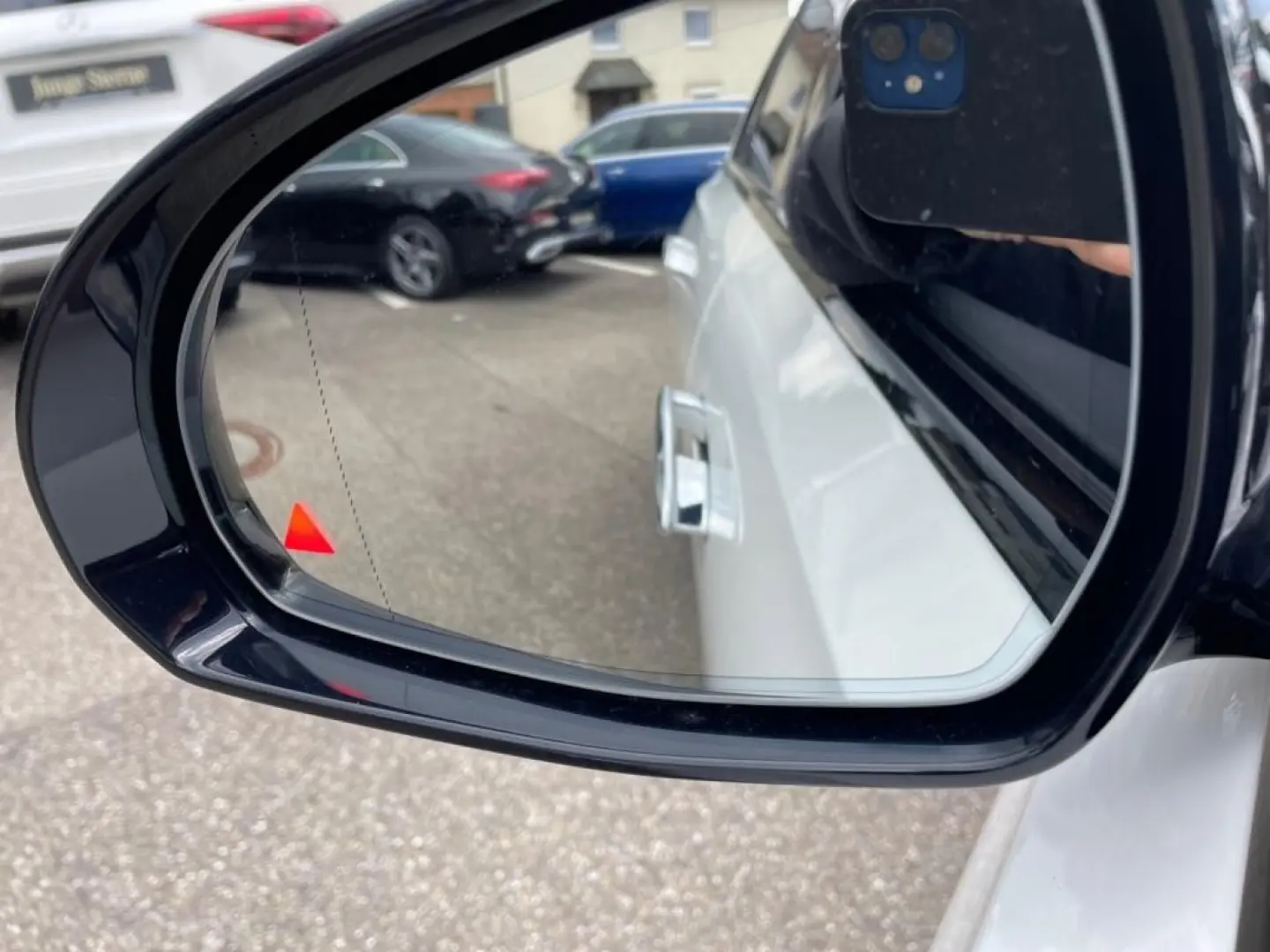 E 220 d AMG +MBUX+DISTR+Navi+SpurW+W-Paket+PDC