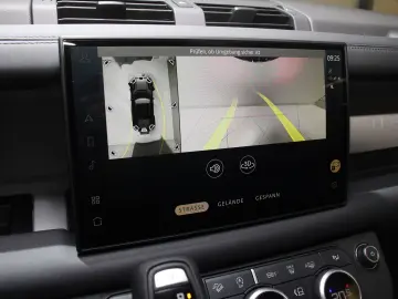 Defender 110 D300 X-Dynamic SE AHK Pano HUD
