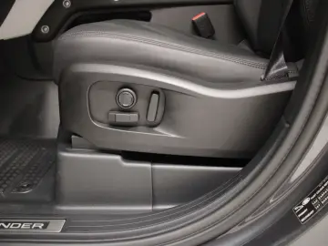 Defender 110 D300 X-Dynamic SE AHK Pano HUD