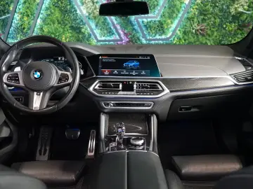BMW X6 M50d xDRIVE*LASER*HARMAN