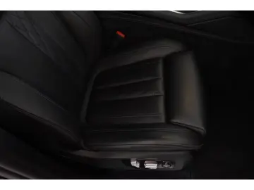 BMW X6 xDrive 30d M Sport Gesture Control Soft-Close