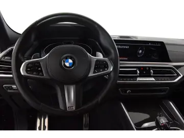 BMW X6 xDrive 30d M Sport Gesture Control Soft-Close