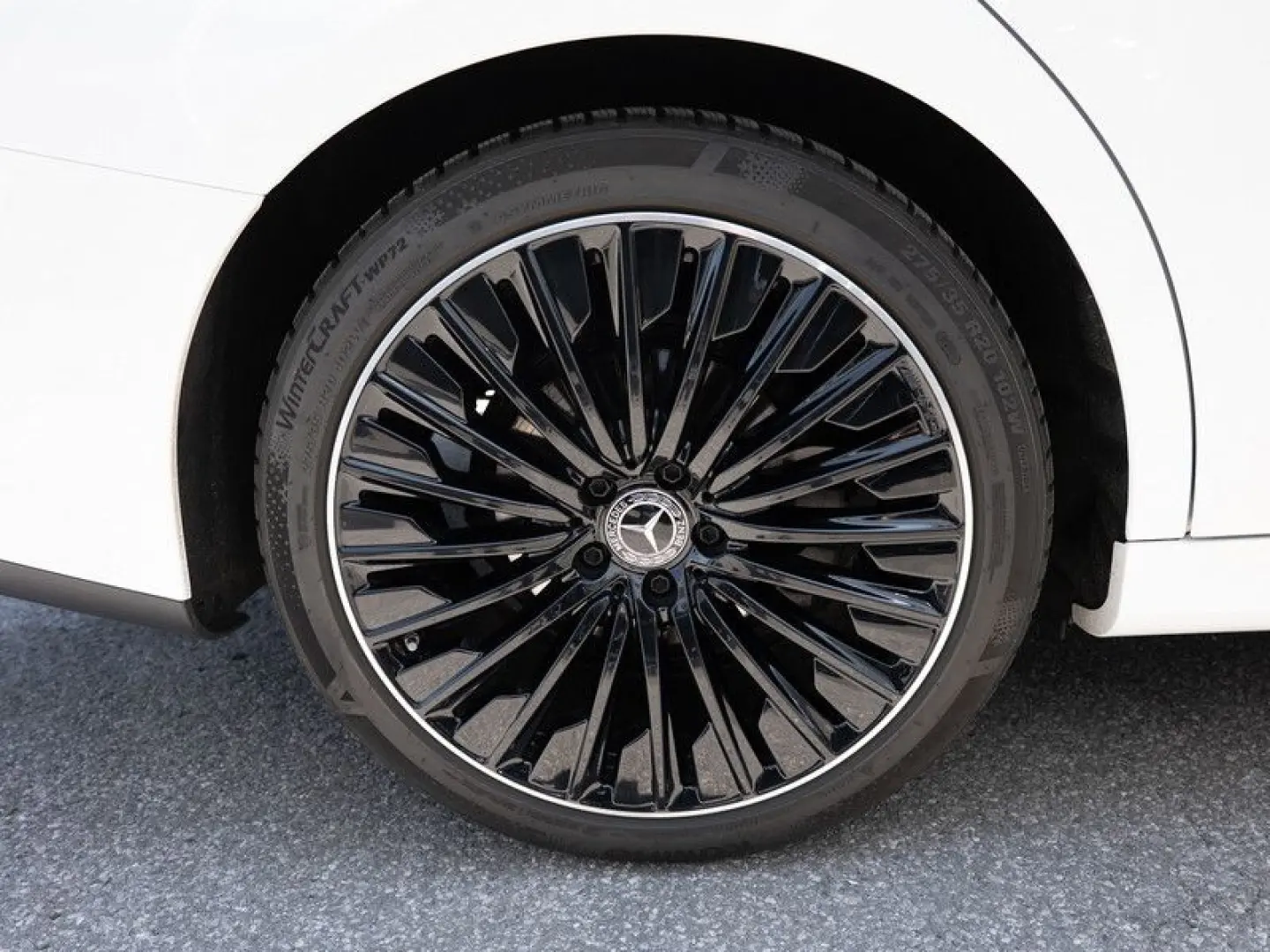 E 200 AMG-Sport/Super/Pano/Sitzklima/Burm/20'