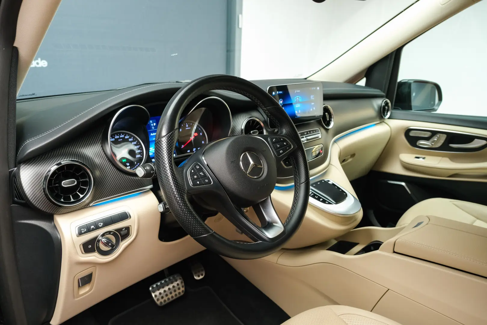 Mercedes-Benz V300 4Matic Individual Seats