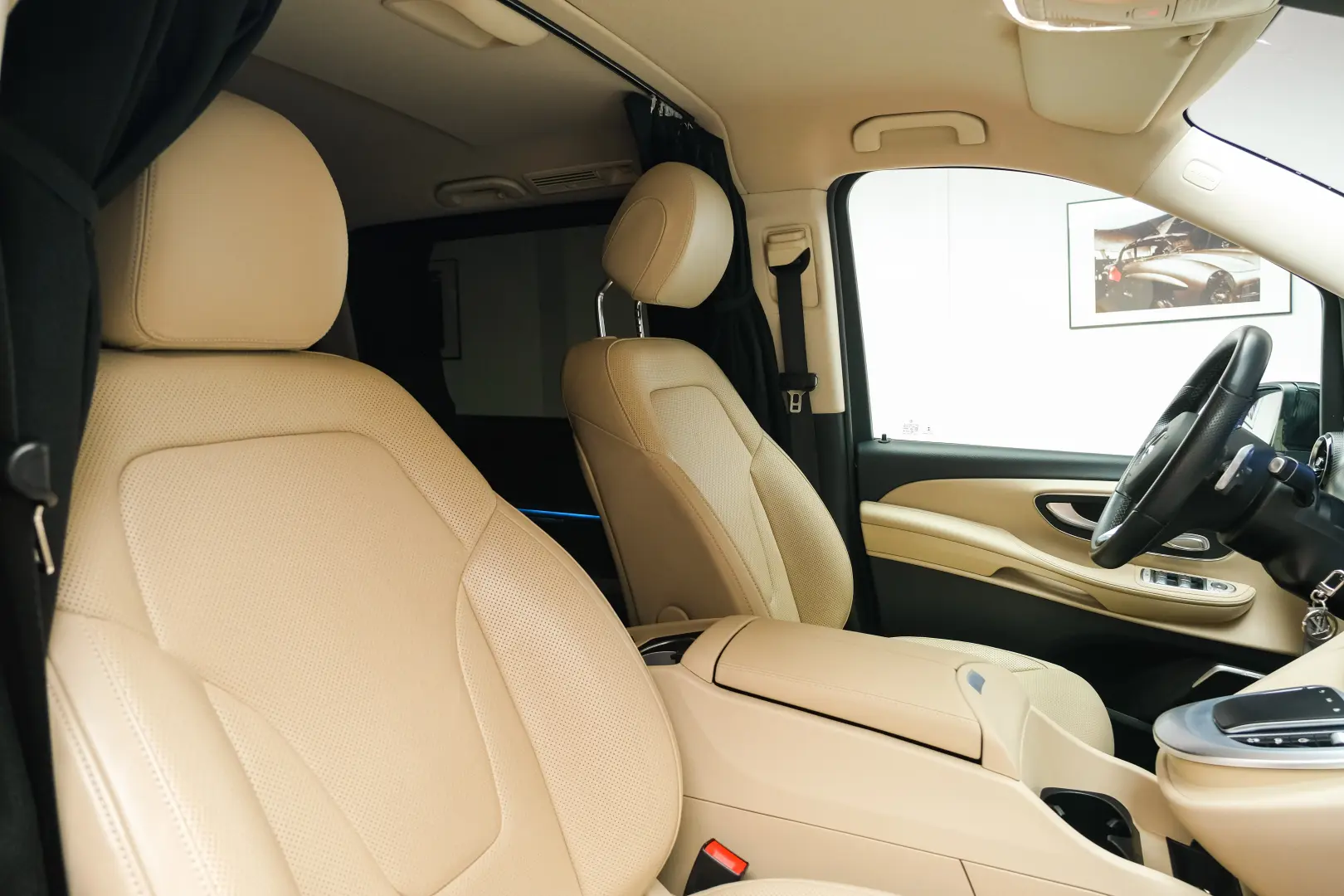Mercedes-Benz V300 4Matic Individual Seats
