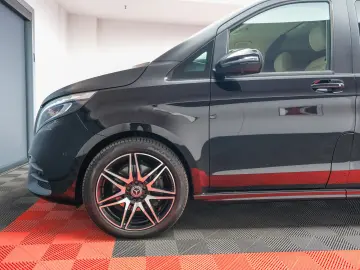 Mercedes-Benz V300 4Matic Individual Seats
