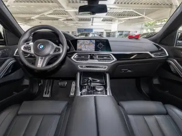 BMW X6 xDrive40d M Pachet sport Control