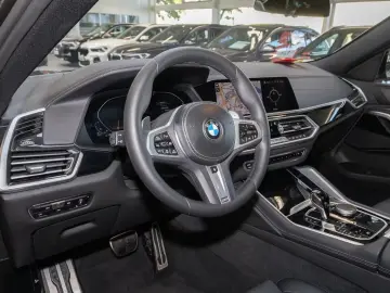 BMW X6 xDrive40d M Pachet sport Control