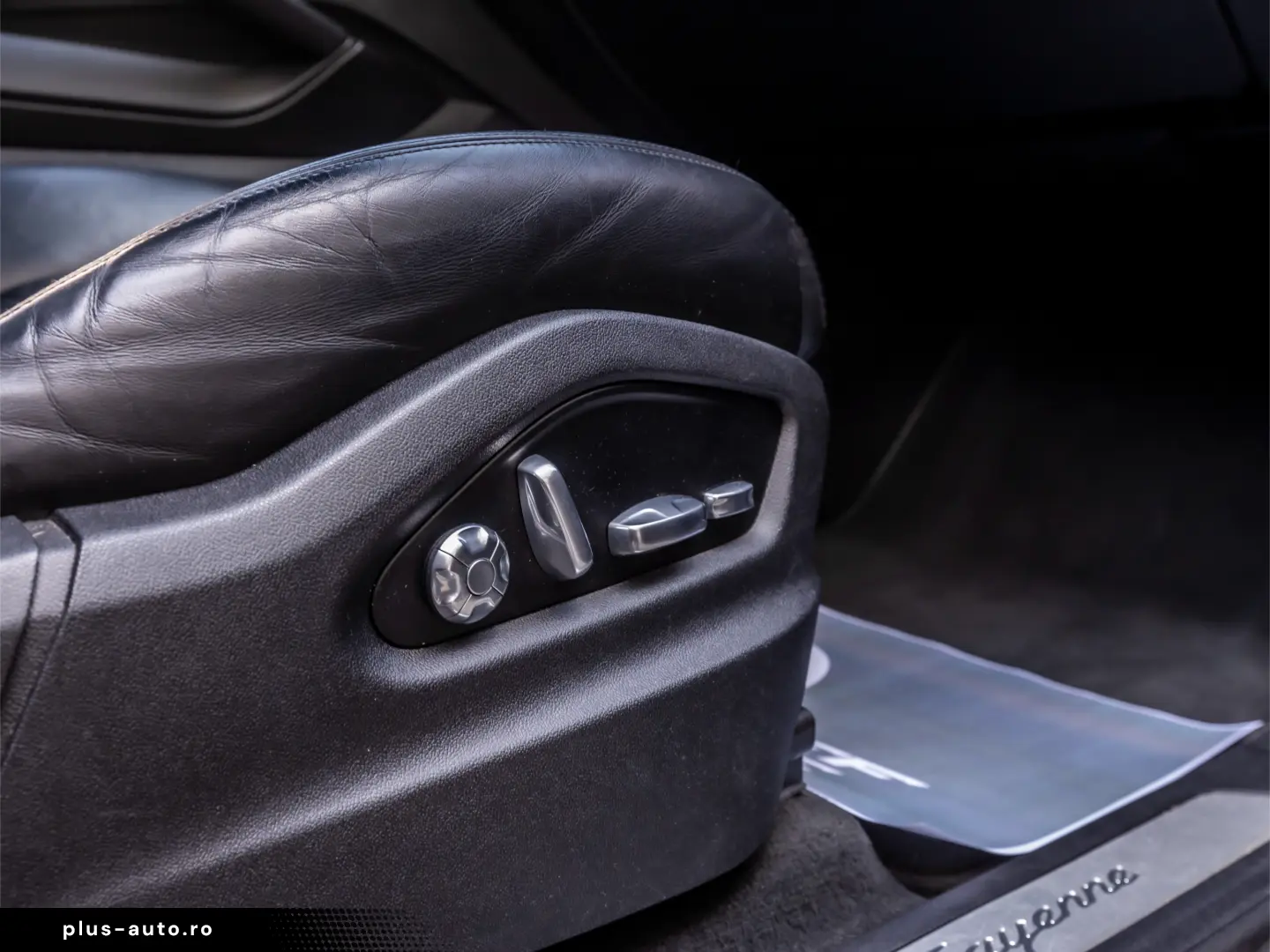 Porsche CAYENNE    3.0 BENZINA    2018    EURO 6    340 CP