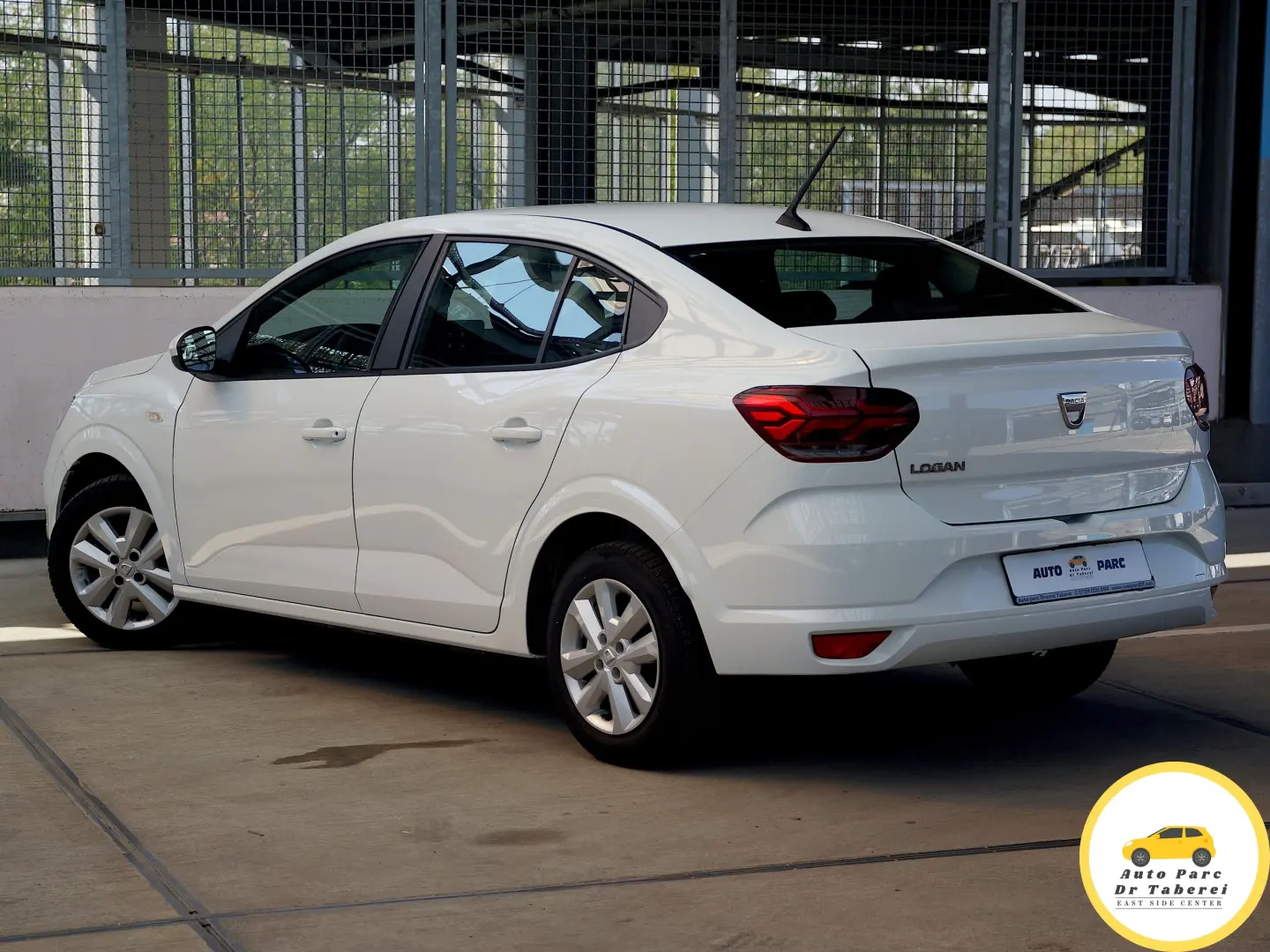 Dacia Logan 1.0 TcE Comfort, AC, Garanție