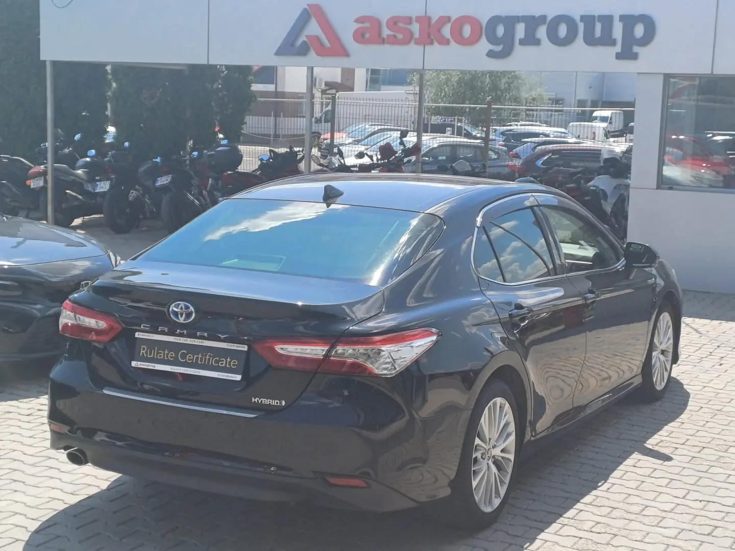 Toyota Camry Exclusive 2.5 Hybrid 218 CP