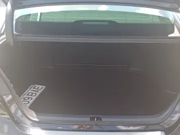 Toyota Camry Exclusive 2.5 Hybrid 218 CP