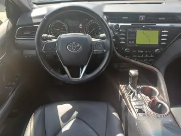 Toyota Camry Exclusive 2.5 Hybrid 218 CP