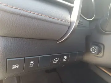 Toyota Camry Exclusive 2.5 Hybrid 218 CP