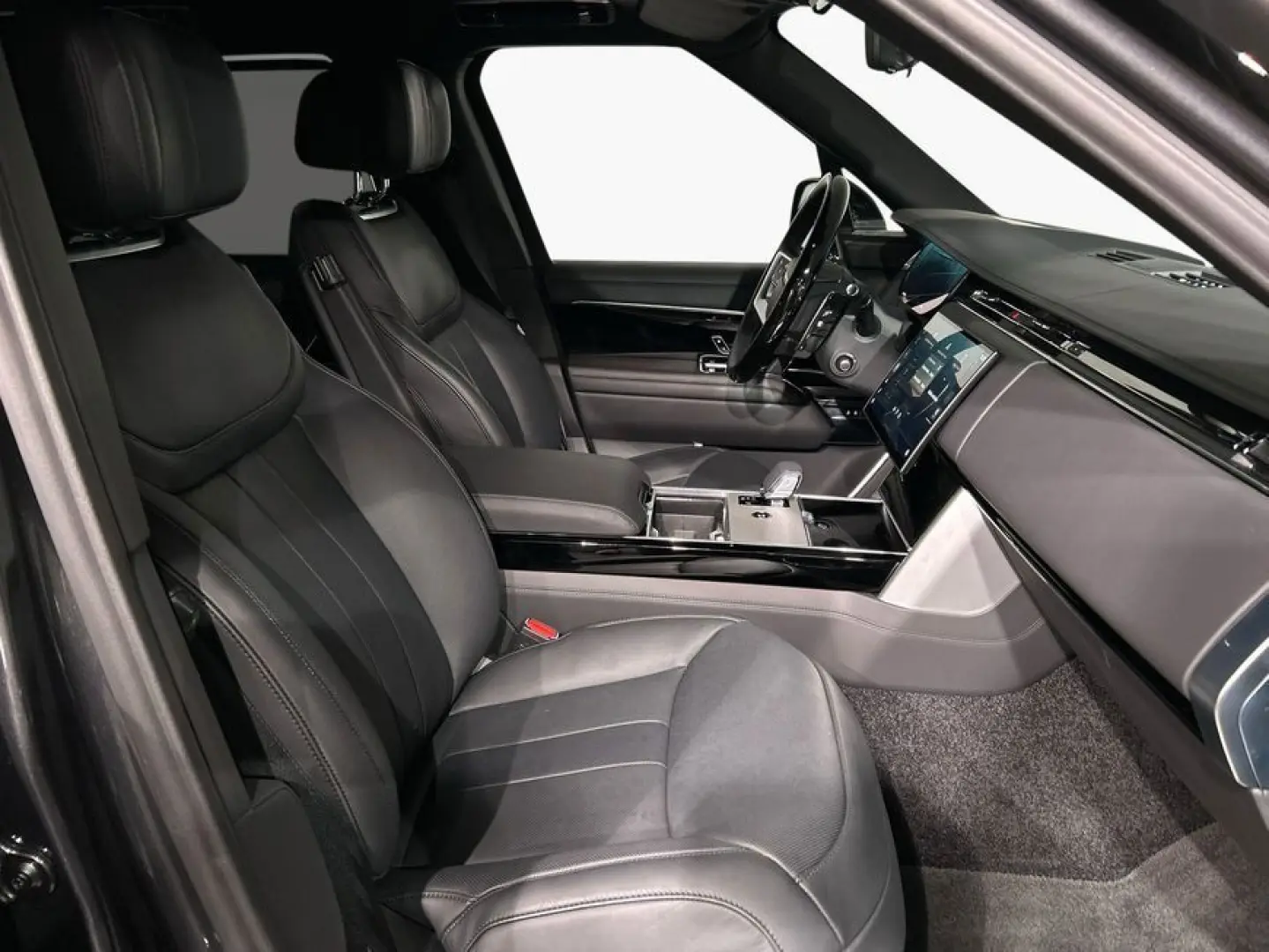 Range Rover P530 Autobiography